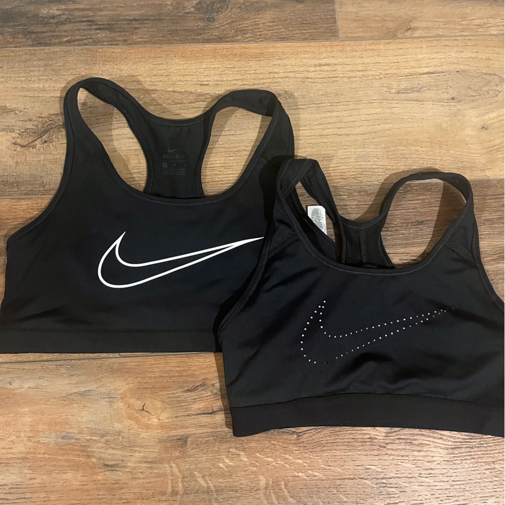 Pack of Nike sports bras